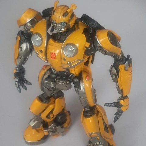 preview of Articulated Hands Kit for Transformers Bumblebee (Transcraft TC-02)